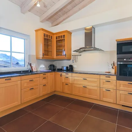 Avenida Mountain By Alpin Kaprun