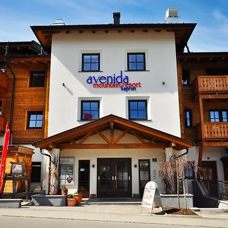 Avenida Mountain By Alpin Капрун