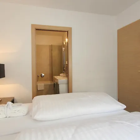 Avenida Mountain By Alpin *