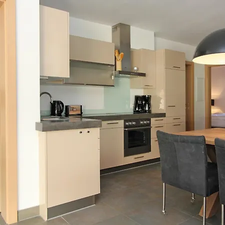 Avenida Mountain By Alpin דירה קפרון