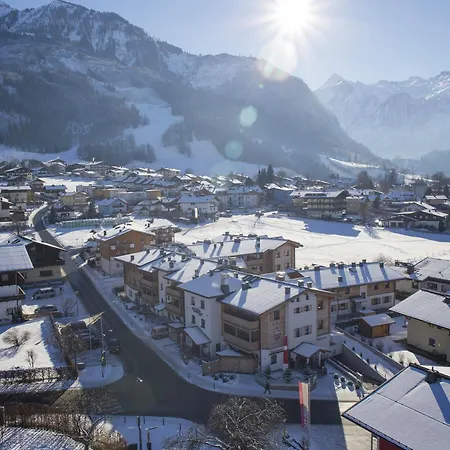 Avenida Mountain By Alpin * קפרון